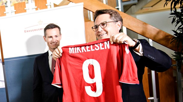 Ministre i chefstolen - en opskrift på indflydelse?