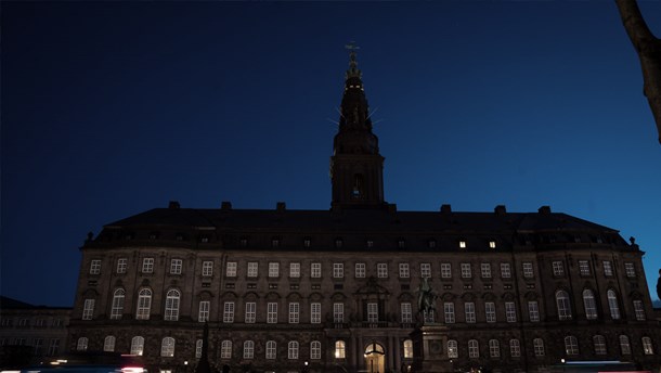 Hvem skal granske den usunde politiske kultur? 