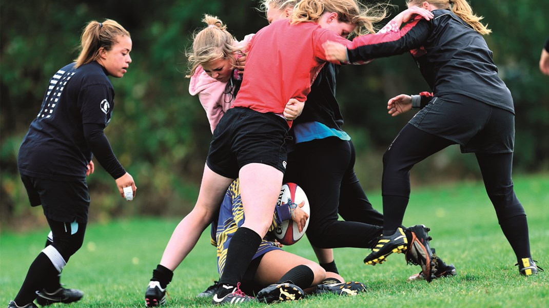Formanden for rugby, vægtløftning og amerikansk fodbold er naturligvis en… kvinde