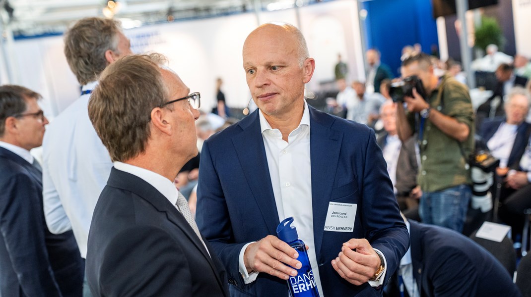 Når DSV-chefen kyler kopper ind i væggen, står det klart, hvorfor idealet om autentisk ledelse skal skrottes